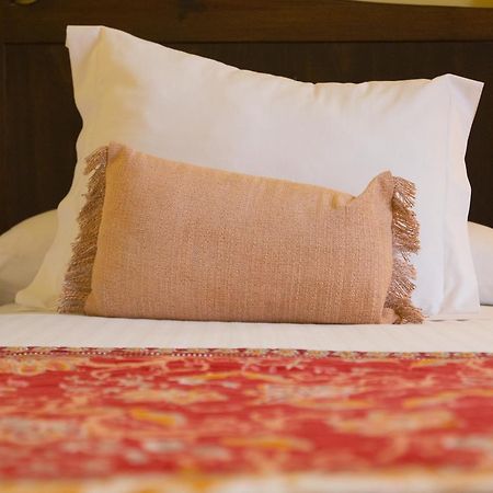 Hospederia Virgen De La Fuente Hotell Peñarroya de Tastavins Exteriör bild