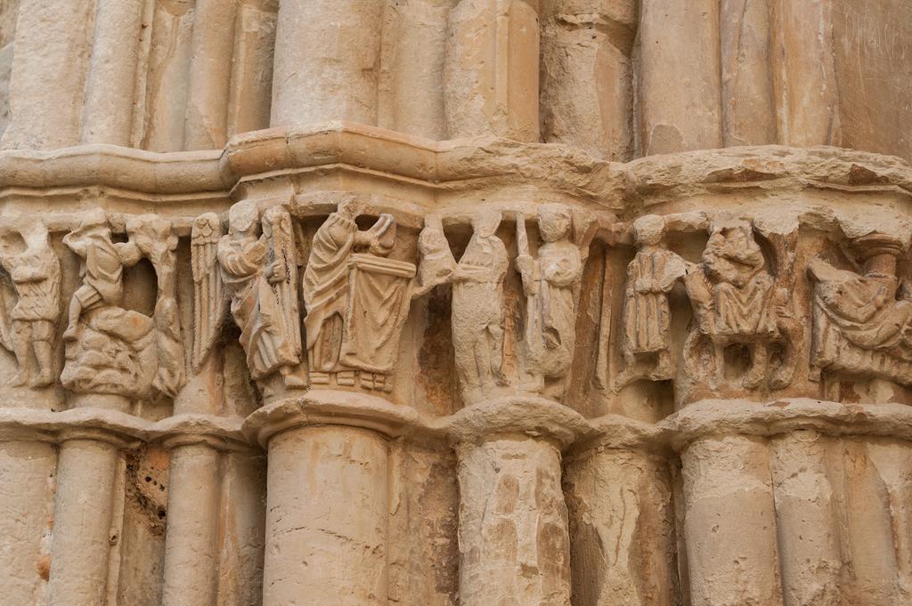 Hospederia Virgen De La Fuente Hotell Peñarroya de Tastavins Exteriör bild