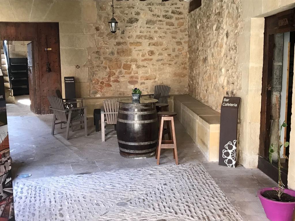 Hospederia Virgen De La Fuente Hotell Peñarroya de Tastavins Exteriör bild