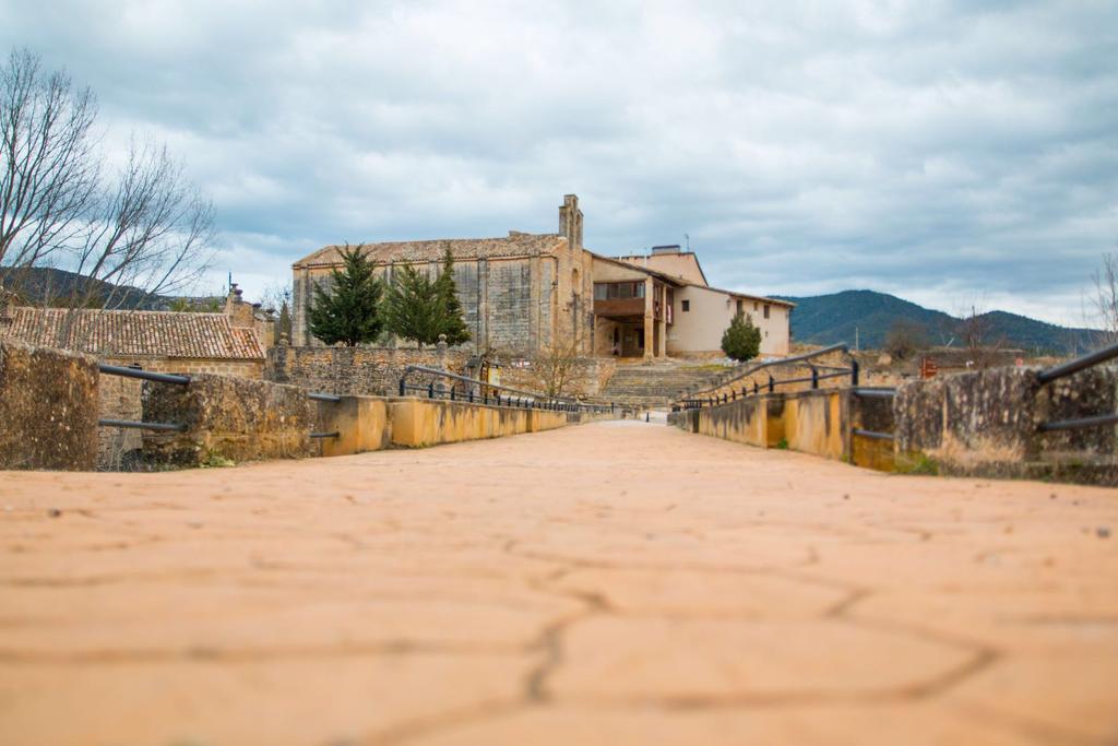 Hospederia Virgen De La Fuente Hotell Peñarroya de Tastavins Exteriör bild