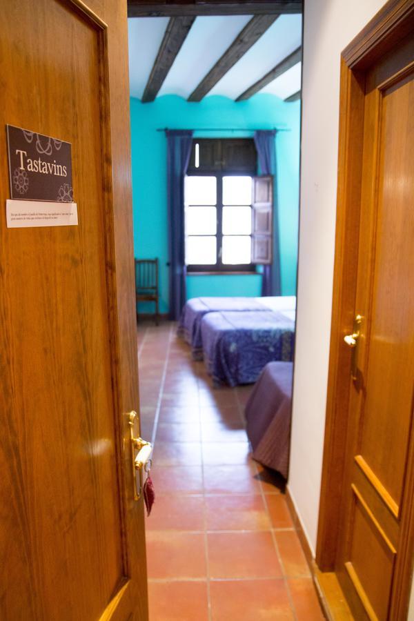 Hospederia Virgen De La Fuente Hotell Peñarroya de Tastavins Exteriör bild