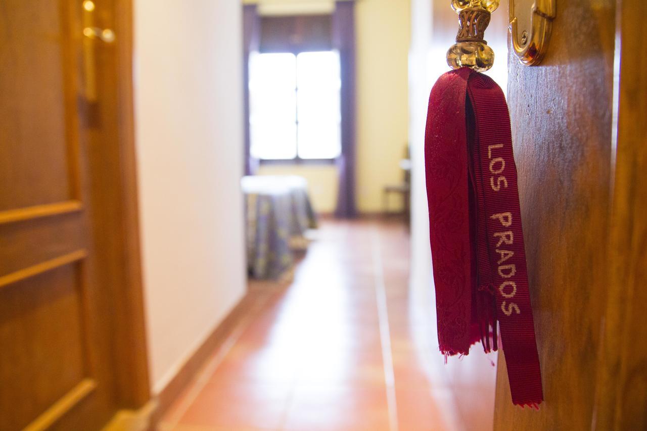 Hospederia Virgen De La Fuente Hotell Peñarroya de Tastavins Exteriör bild